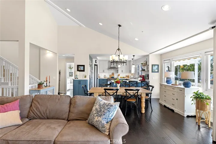 150 W Avenida San Antonio, San Clemente, California 92672