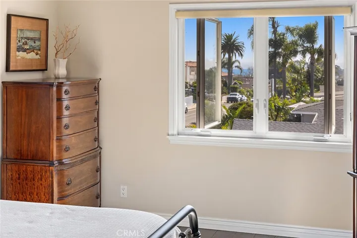 150 W Avenida San Antonio, San Clemente, California 92672