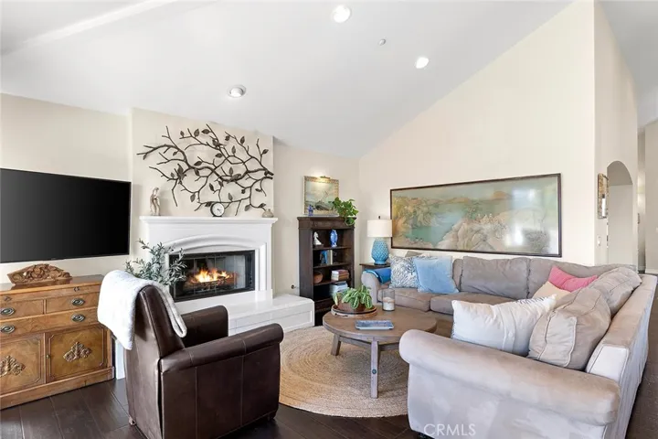 150 W Avenida San Antonio, San Clemente, California 92672