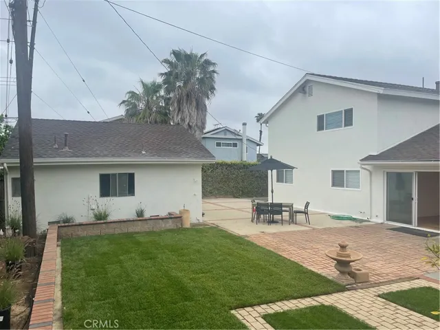 2777 Lorenzo Avenue, Costa Mesa, California 92626