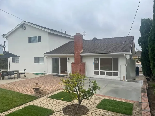 2777 Lorenzo Avenue, Costa Mesa, California 92626