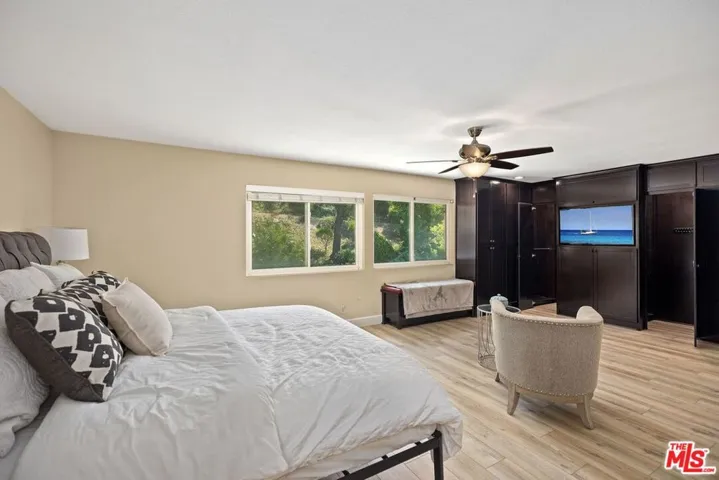 6808 E Georgetown Circle, Anaheim Hills, California 92807
