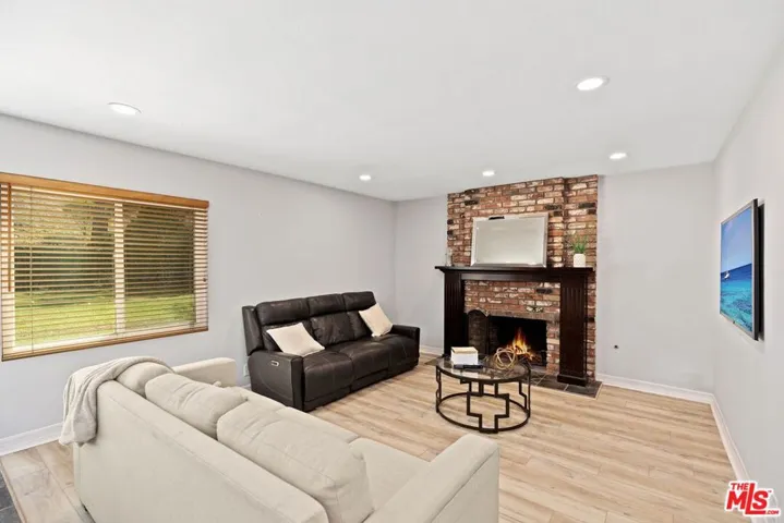 6808 E Georgetown Circle, Anaheim Hills, California 92807