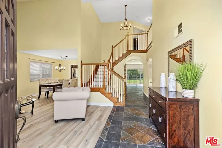 6808 E Georgetown Circle, Anaheim Hills, California 92807