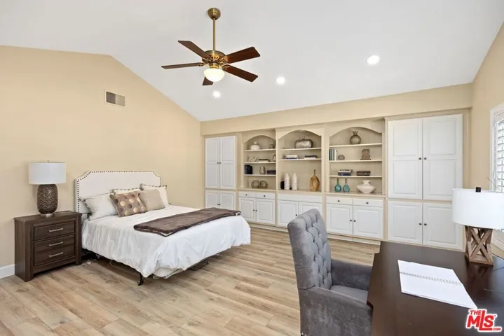 6808 E Georgetown Circle, Anaheim Hills, California 92807