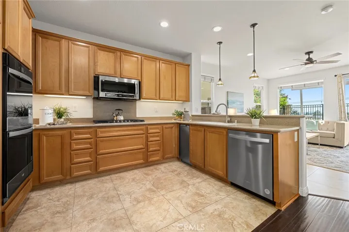 3733 Camino Cermenon, Yorba Linda, California 92886