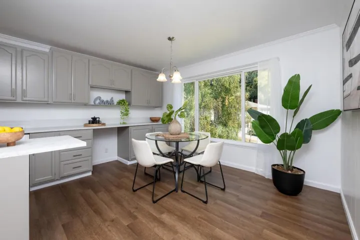 17 Tioga Way, Pacifica, California 94044