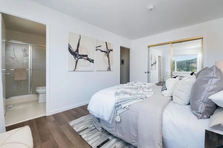 17 Tioga Way, Pacifica, California 94044