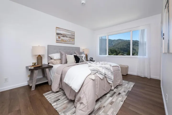17 Tioga Way, Pacifica, California 94044