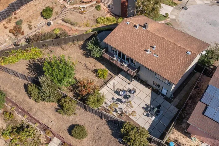 17 Tioga Way, Pacifica, California 94044