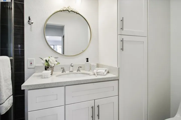 6248 Jarvis Ave, Newark, California 94560-1243