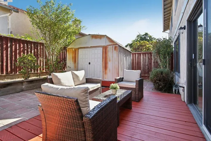 6248 Jarvis Ave, Newark, California 94560-1243