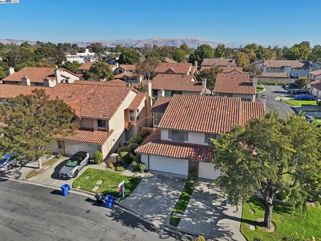 6248 Jarvis Ave, Newark, California 94560-1243
