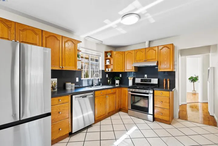 24540 Margaret Dr, Hayward, California 94542