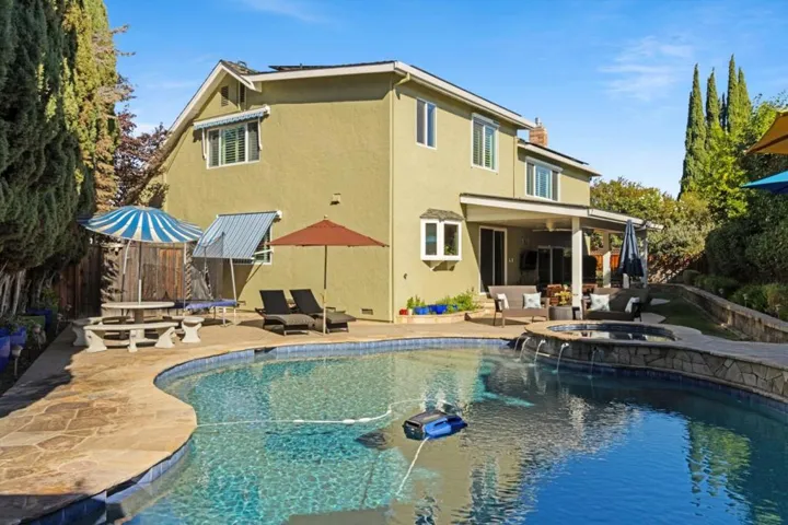 3592 Sunnygate Court, San Jose, California 95117