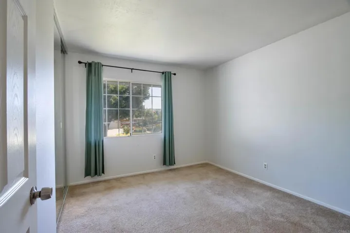 30562 Southern Cross Road, Temecula, California 92592