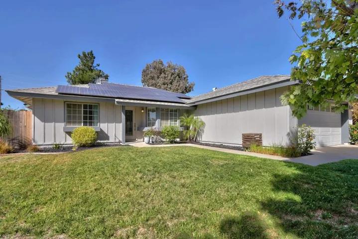 30562 Southern Cross Road, Temecula, California 92592