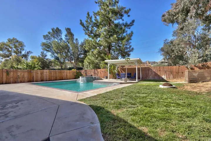 30562 Southern Cross Road, Temecula, California 92592