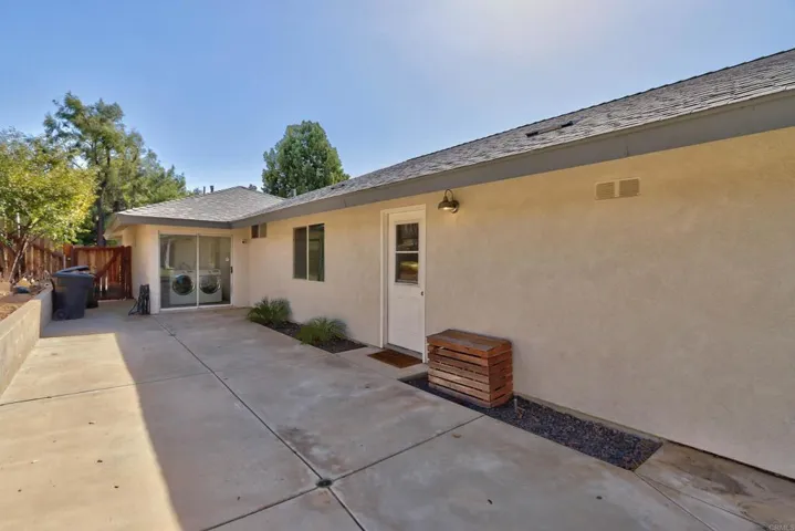30562 Southern Cross Road, Temecula, California 92592