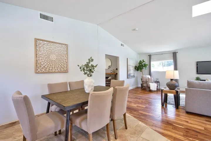 30562 Southern Cross Road, Temecula, California 92592