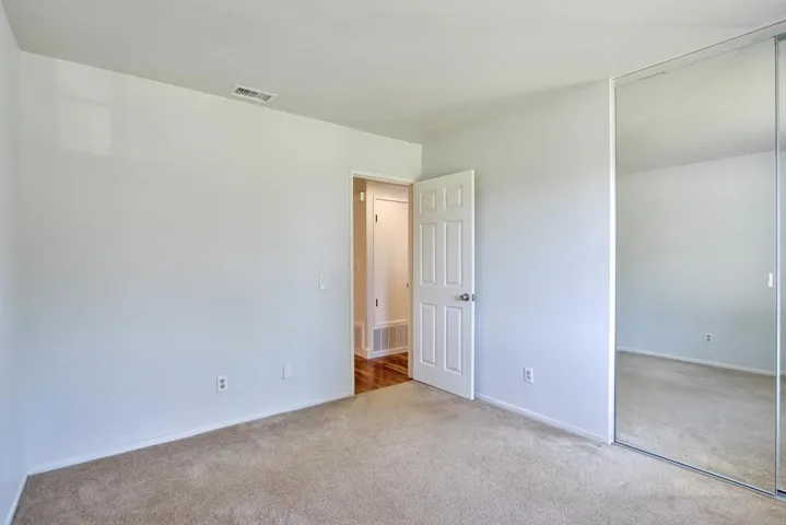 30562 Southern Cross Road, Temecula, California 92592