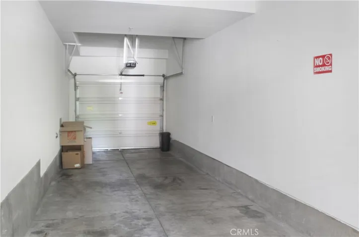 2480 E Villa Street 8, Pasadena, California 91107