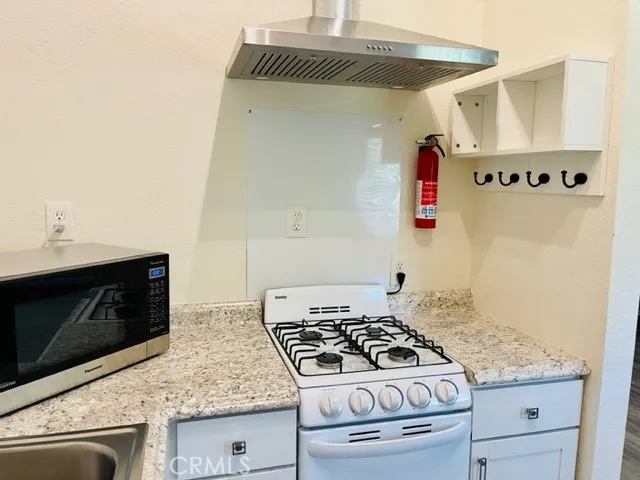 470 25th Street W, San Bernardino, California 92405