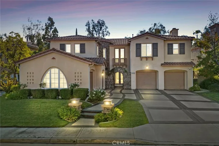 8200 E Bailey Way, Anaheim Hills, California 92808