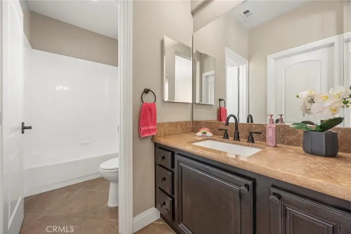 8200 E Bailey Way, Anaheim Hills, California 92808
