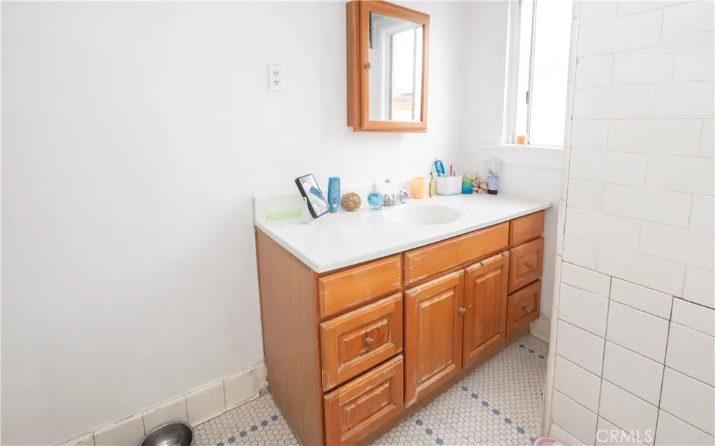 2811 Boulder Street, Los Angeles, California 90033 home-pic-32