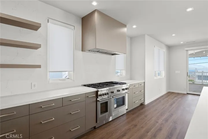 101 Via Colusa, Redondo Beach, California 90277