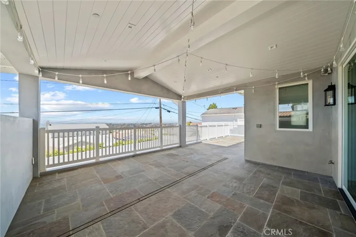 101 Via Colusa, Redondo Beach, California 90277