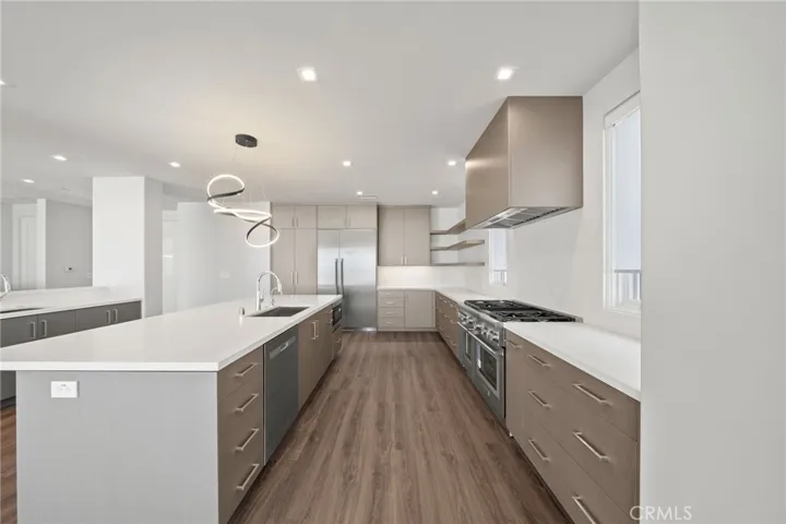 101 Via Colusa, Redondo Beach, California 90277