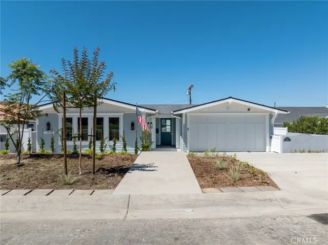 101 Via Colusa, Redondo Beach, California 90277