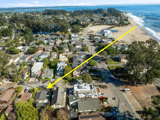 231 19th Avenue, Santa Cruz, California 95062