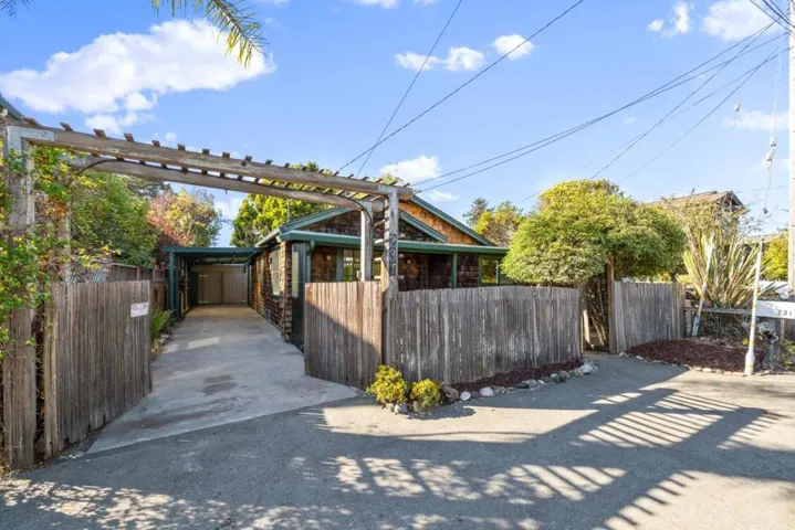 231 19th Avenue, Santa Cruz, California 95062