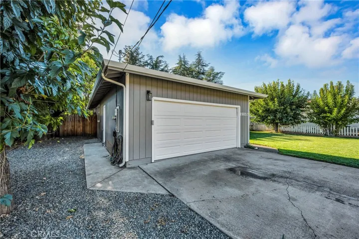 19857 Mountain N, Hidden Valley Lake, California 95467