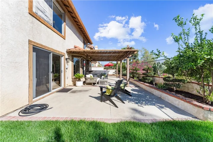 21420 Via La Naranja, Yorba Linda, California 92886