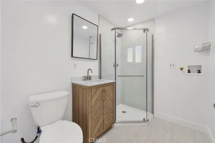 10725 Nassau Avenue, Sunland, California 91040