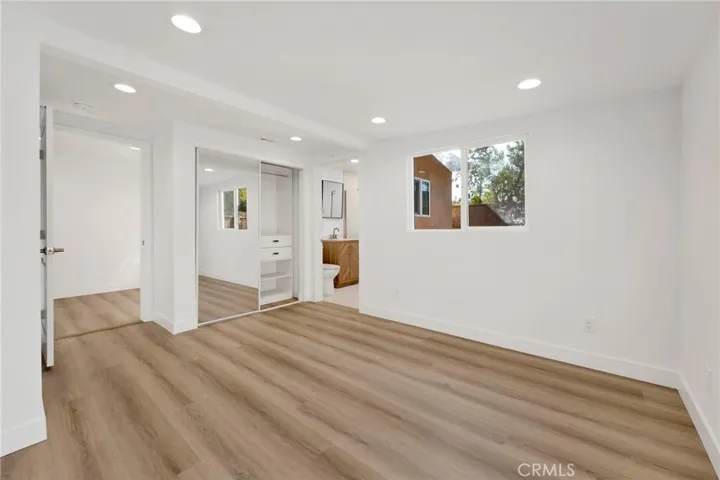 10725 Nassau Avenue, Sunland, California 91040