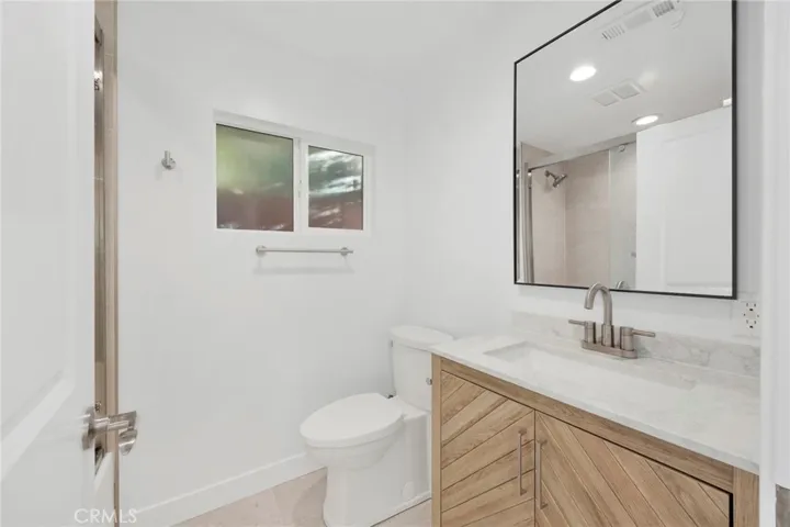 10725 Nassau Avenue, Sunland, California 91040