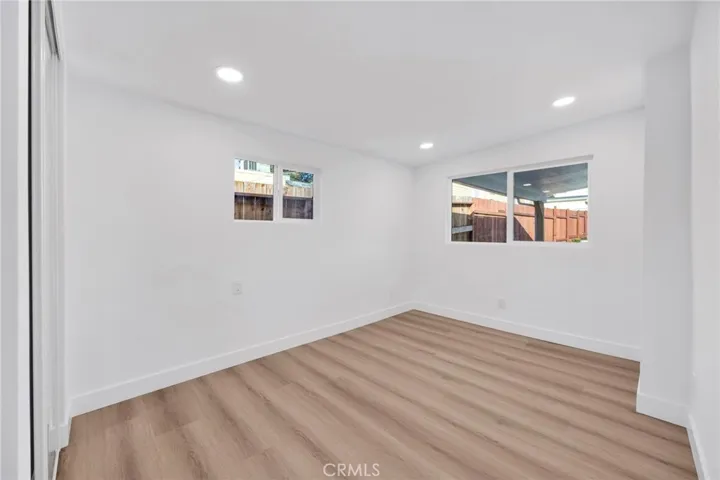 10725 Nassau Avenue, Sunland, California 91040