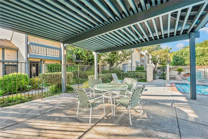 16733 Vanowen Street 41, Lake Balboa, California 91406