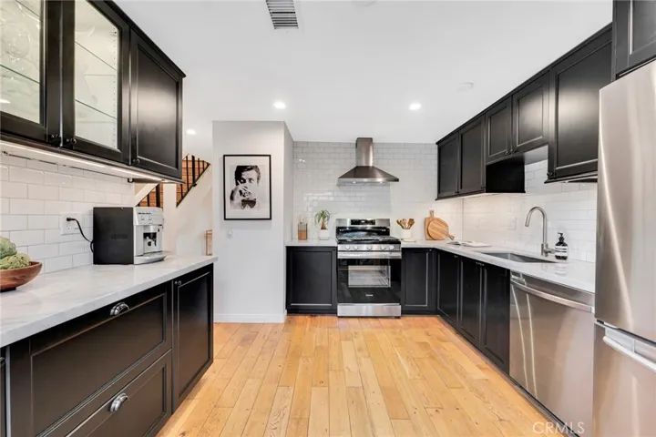16733 Vanowen Street 41, Lake Balboa, California 91406