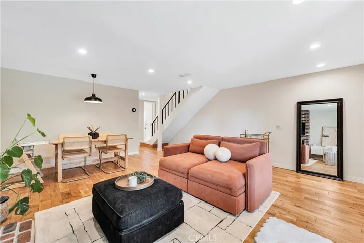 16733 Vanowen Street 41, Lake Balboa, California 91406