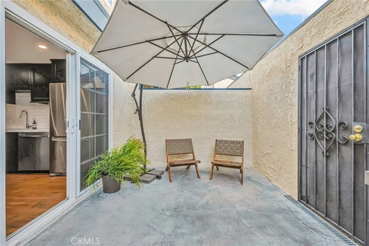 16733 Vanowen Street 41, Lake Balboa, California 91406