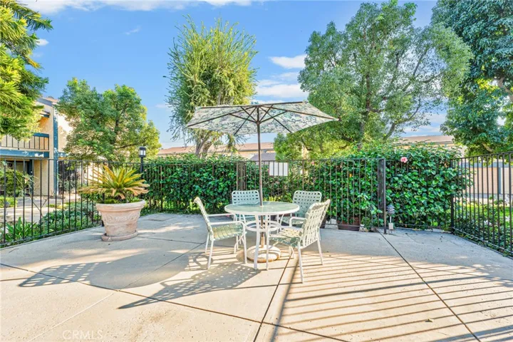 16733 Vanowen Street 41, Lake Balboa, California 91406