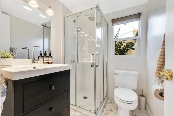 16733 Vanowen Street 41, Lake Balboa, California 91406
