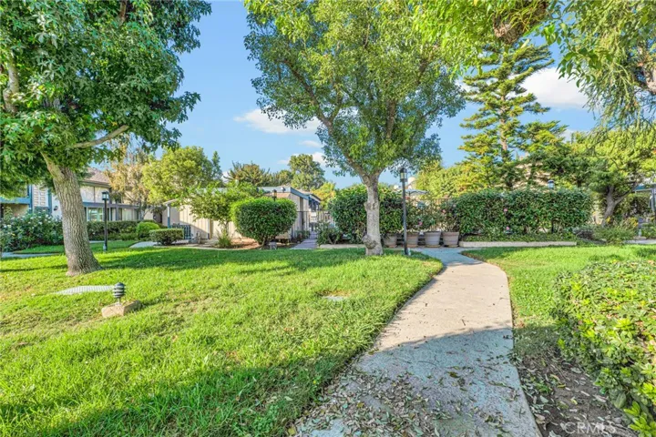 16733 Vanowen Street 41, Lake Balboa, California 91406