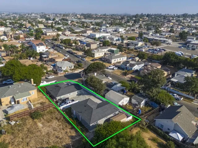 5781 83 Midwick Street, Paradise Hills, California 92139